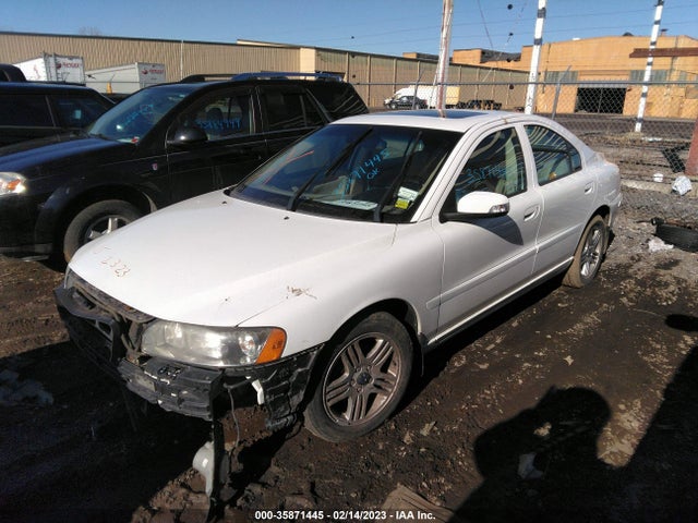 Volvo S60 2.5T 2008 YV1RS592782698071 Image 2