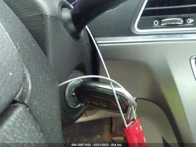 2015 HYUNDAI SONATA 2.4L SE VIN: 5NPE24AF8FH219343