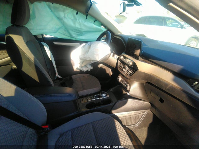 2020 Ford Escape, VIN: 1FMCU9G66LUC71816