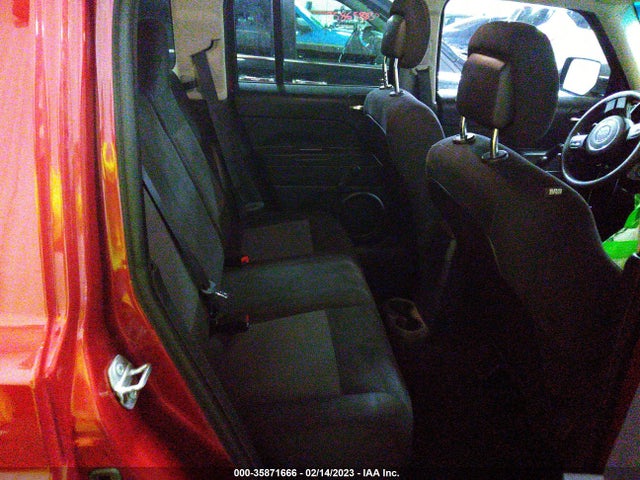 2016 Jeep Patriot, VIN: 1C4NJRBB5GD658373