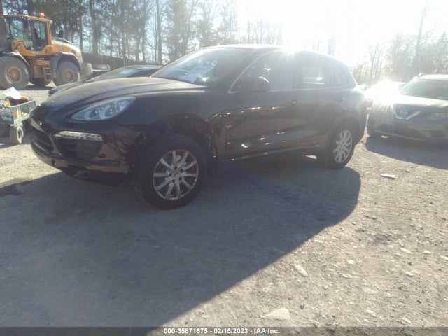 2014 Porsche Cayenne, VIN: WP1AA2A25ELA09102