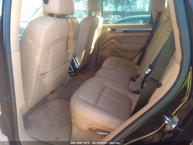 2014 Porsche Cayenne, VIN: WP1AA2A25ELA09102