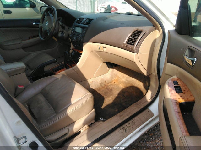 2004 HONDA ACCORD SDN EX VIN: 1HGCM56824A127684