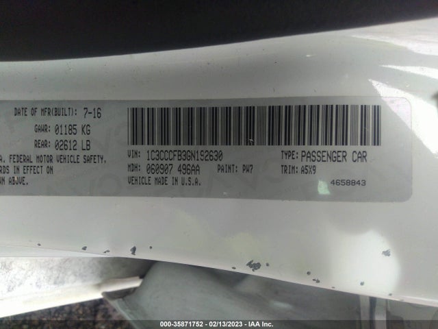 1C3CCCFB3GN192630 Chrysler 200 Touring