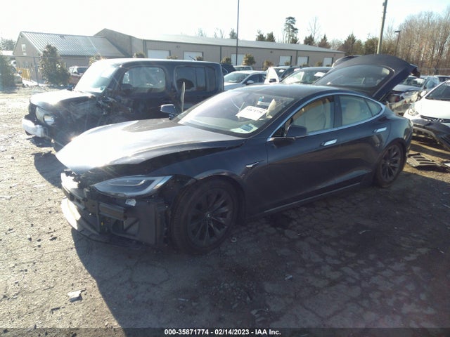 Tesla MODEL S 2019 5YJSA1E21KF311723 Image 2