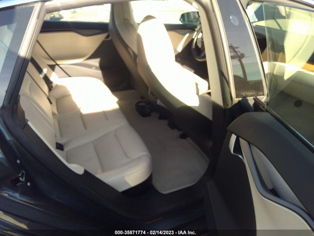 Tesla MODEL S 2019 5YJSA1E21KF311723 Image 8