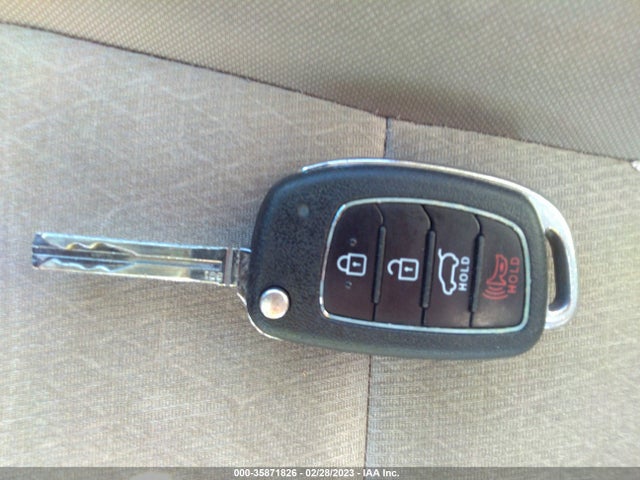 Hyundai Tucson 2016 KM8J33A40GU239464 Image 3