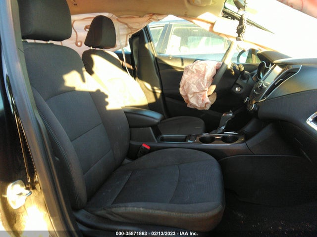 Chevrolet CRUZE LT 2018 1G1BE5SM2J7240465 Image 5