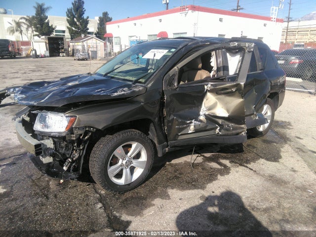 1C4NJDEB2FD395532 Jeep Compass High Altitude Edition