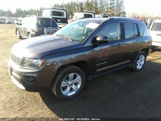 Jeep Compass Latitude 2015 1C4NJDEB1FD135591 Image 2