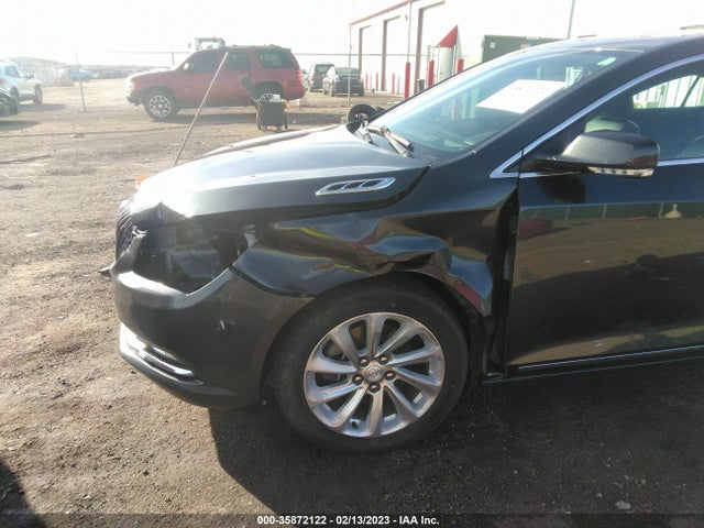 2016 Buick LaCrosse, VIN: 1G4GB5G30GF281547