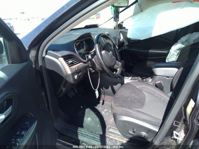 1C4PJLCB2GW290811 Jeep Cherokee 75th Anniversary