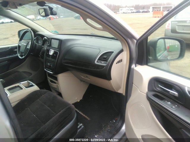2C4RC1BG9ER143735 Chrysler Town & Country
