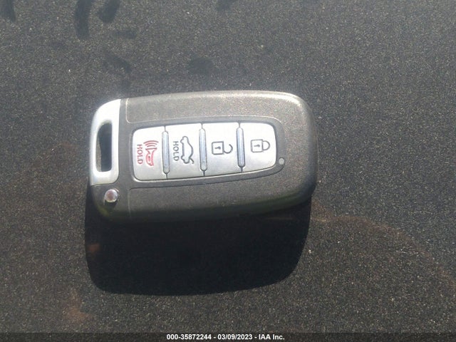 Hyundai SONATA HYBRID 2011 KMHEC4A45BA004351 Image 3