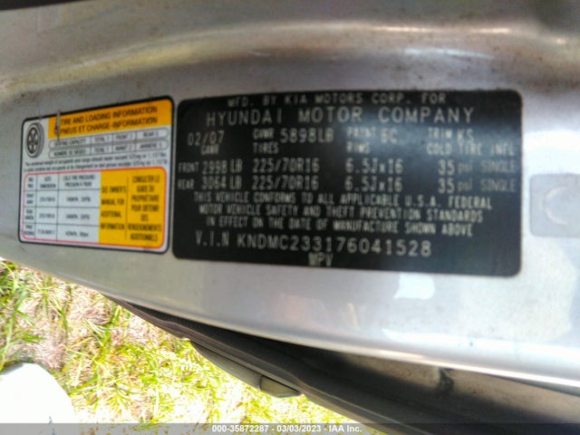 2007 HYUNDAI ENTOURAGE GLS/SE/LIMITED VIN: KNDMC233176041528