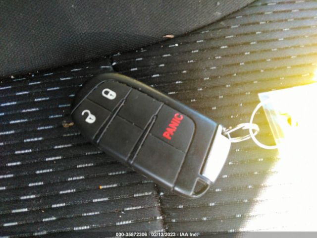 3C4PDCAB4JT529654 Dodge JOURNEY SE