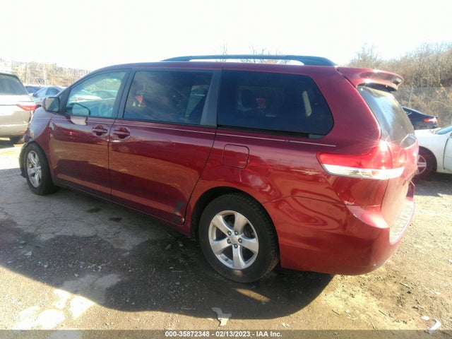 Toyota SIENNA LE 2014 5TDKK3DC0ES524018 Image 4
