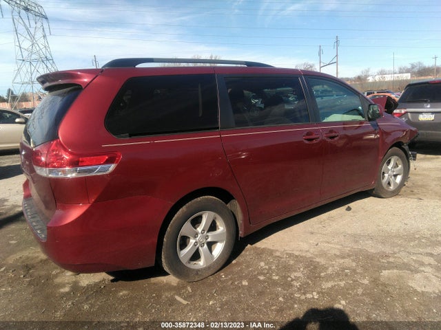 Toyota SIENNA LE 2014 5TDKK3DC0ES524018 Image 5