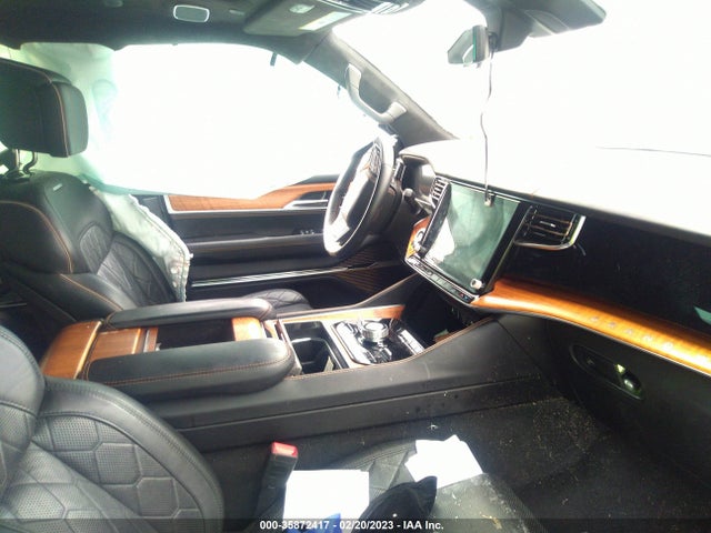 2022 Jeep Grand Wagoneer, VIN: 1C4SJVGJ3NS111204