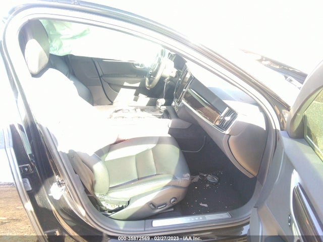 2020 Volvo S90, VIN: LVYA22MK5LP175516