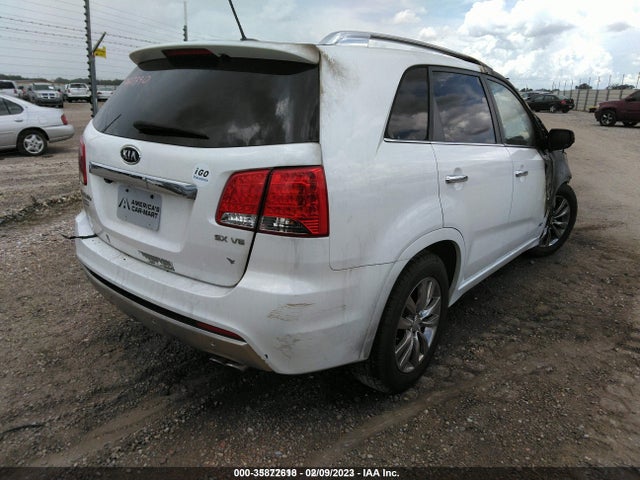 2011 KIA SORENTO SX VIN: 5XYKWDA22BG120345