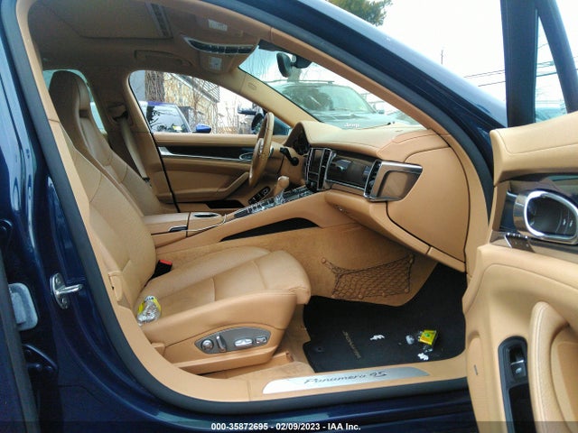 2015 Porsche Panamera, VIN: WP0AB2A72FL050430