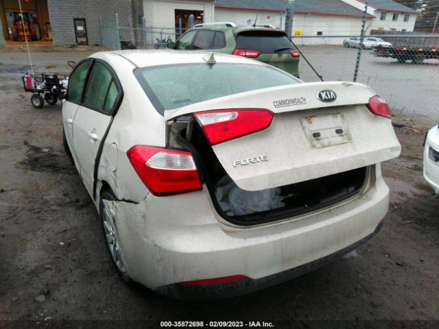KNAFX4A6XE5074985 KIA FORTE LX