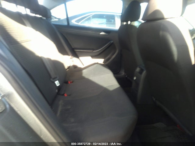 3VW2K7AJXFM335269 Volkswagen Jetta Sedan 2.0l S W/technology