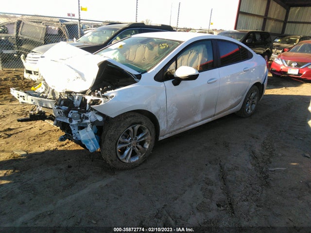 Chevrolet CRUZE LS 2019 1G1BC5SM3K7152774 Image 2