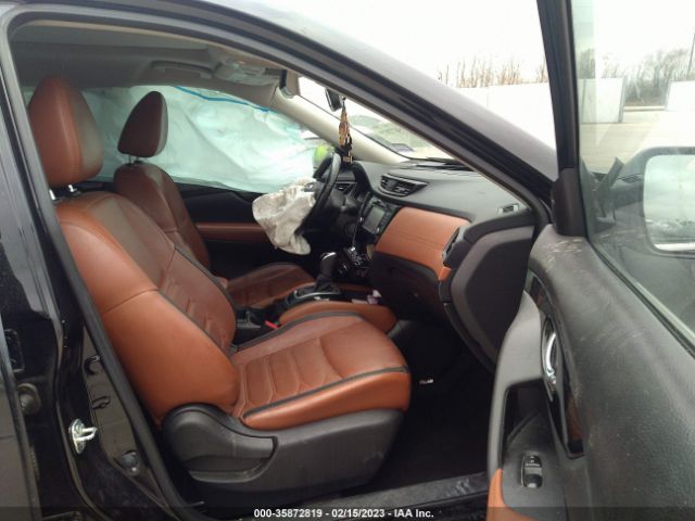 JN8AT2MT4HW404783 Nissan Rogue Sl