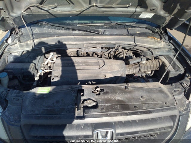 2004 HONDA PILOT EX VIN: 2HKYF18664H589449