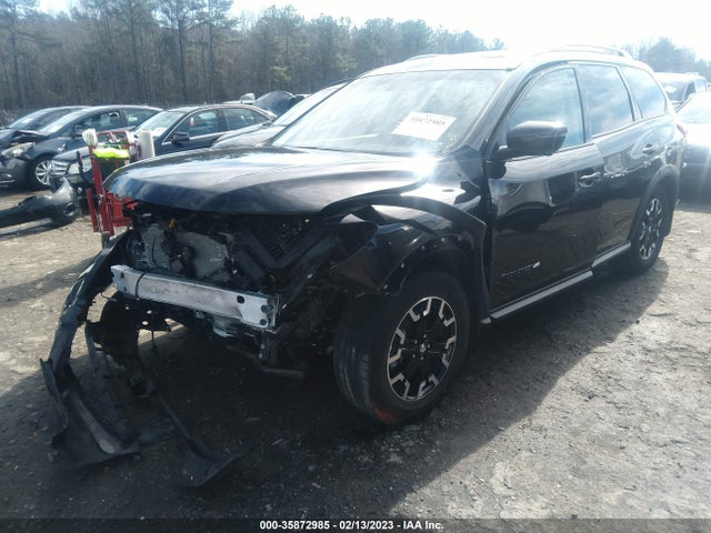 2020 Nissan Pathfinder, VIN: 5N1DR2CM8LC645382