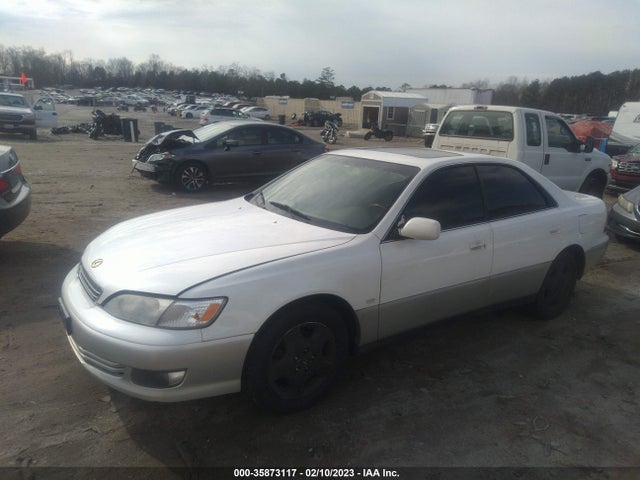 Lexus ES 300 2000 JT8BF28G4Y5097074 Image 2