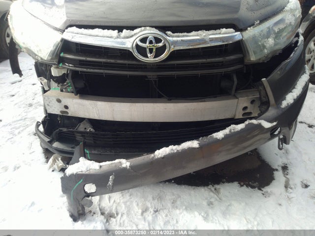 2015 Toyota Highlander, VIN: 5TDBKRFH7FS109081