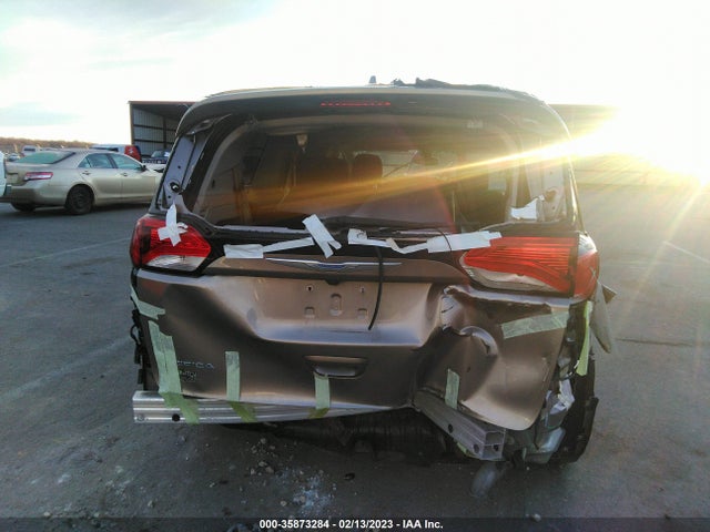 Chrysler Pacifica Touring Plus 2018 2C4RC1FG9JR187108 Image 6