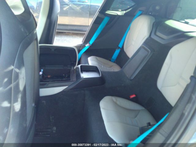 WBY2Z2C53EVX64581 BMW I8