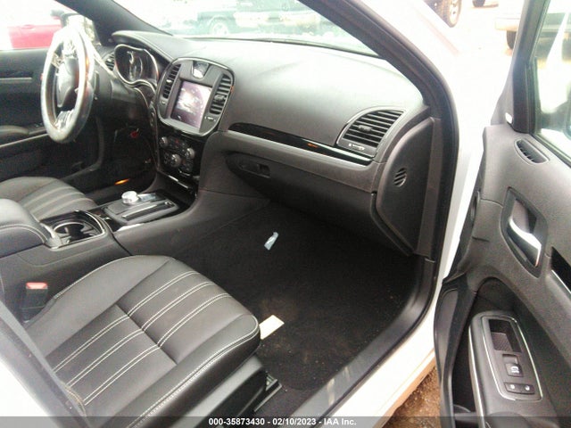 2C3CCABG8NH154368 Chrysler 300 300s