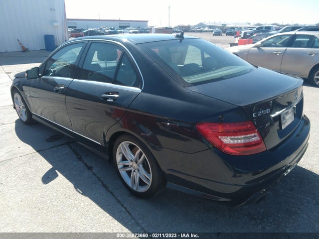 2012 MERCEDES-BENZ C-CLASS C 250 VIN: WDDGF4HB1CA713276
