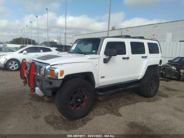 5GTEN13E088137451 Hummer H3 SUV