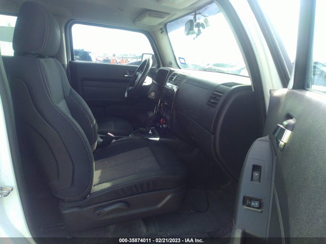 5GTEN13E088137451 Hummer H3 SUV
