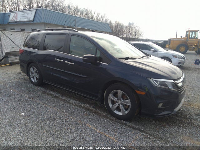 2018 Honda Odyssey, VIN: 5FNRL6H73JB073384