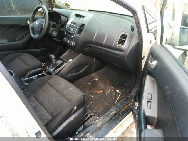 3KPFK4A71HE090964 KIA FORTE LX