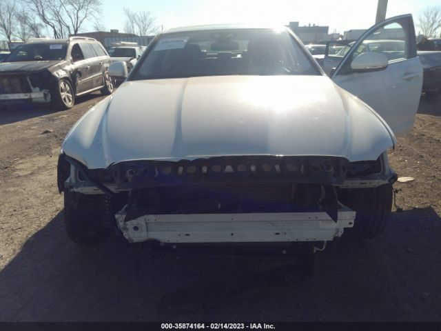 SAJBJ4BV7HCY37300 Jaguar Xf 35t Premium