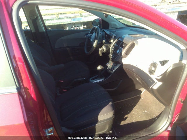 Chevrolet SONIC LT 2014 1G1JC6SH3E4162070 Image 6