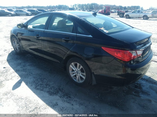 2013 HYUNDAI SONATA GLS VIN: 5NPEB4AC7DH632325