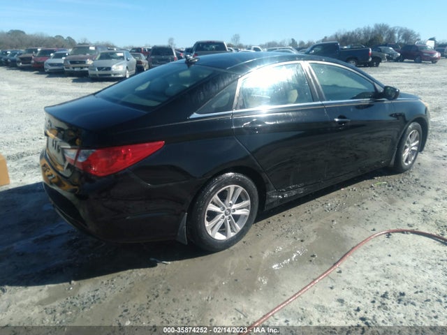 2013 HYUNDAI SONATA GLS VIN: 5NPEB4AC7DH632325