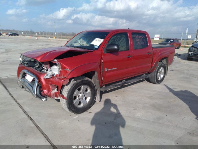 Toyota Tacoma Prerunner 2015 5TFJU4GN8FX068340 Image 2