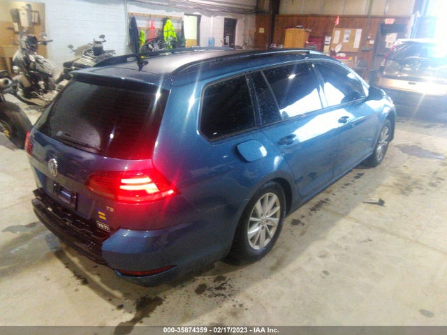 2018 VOLKSWAGEN GOLF SPORTWAGEN S VIN: 3VW717AU9JM759599