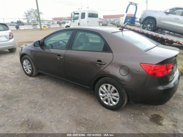 KNAFU4A25D5694762 KIA FORTE EX