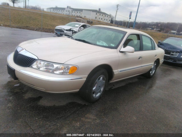 2000 LINCOLN CONTINENTAL VIN: 1LNHM97V2YY764261